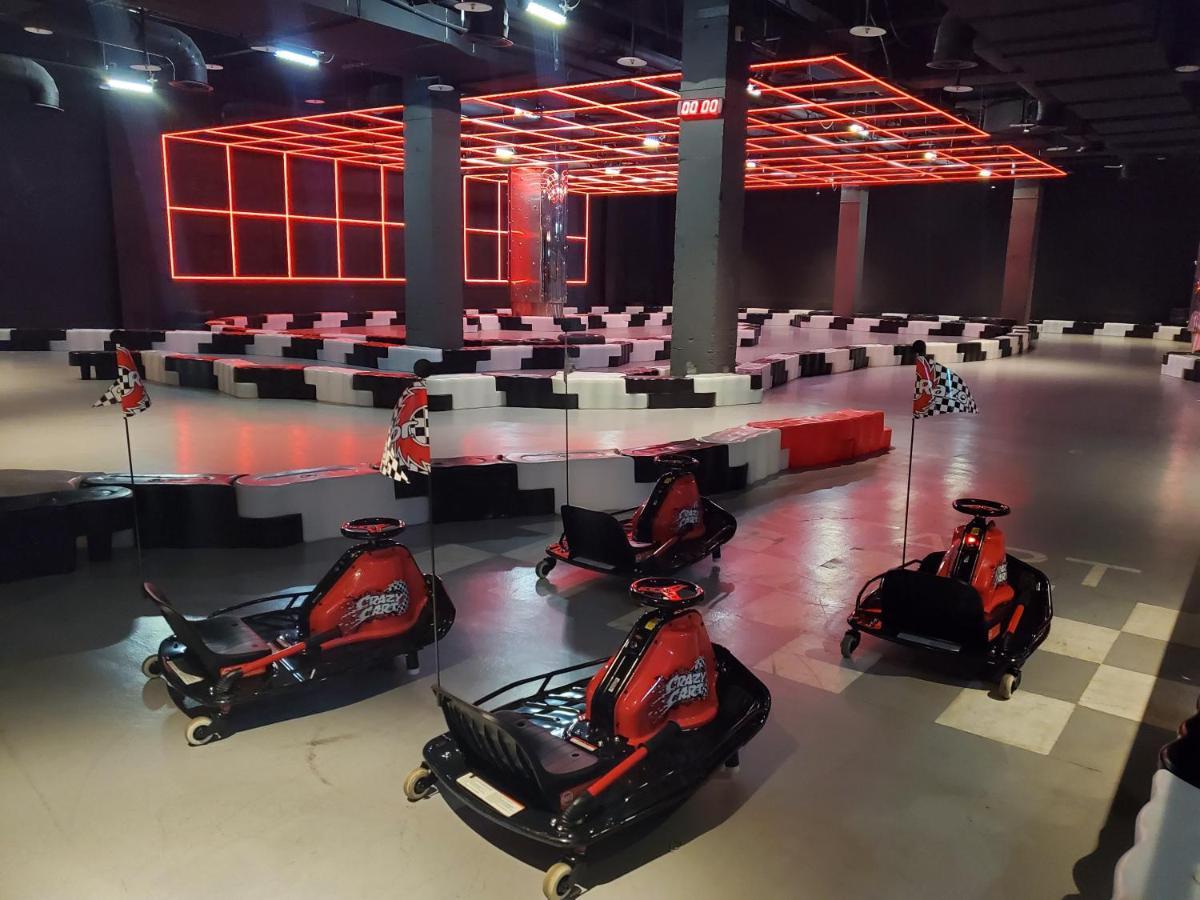 Parkview Hotels & Resorts Hualien City Exterior photo Karting City