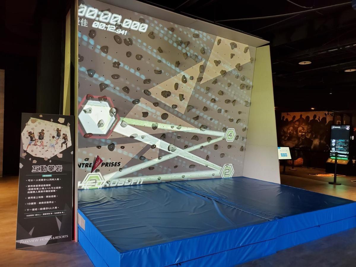 Parkview Hotels & Resorts Hualien City Exterior photo A climbing wall at the 2016 Olympics