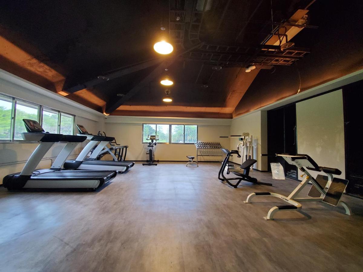 Parkview Hotels & Resorts Hualien City Exterior photo The gym at the hotel